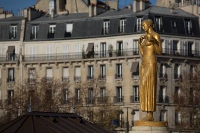 Paris, Palais de Chaillot, Parvis des droits de l'Homme, DESCATOIRE, Alexandre : La Jeunesse